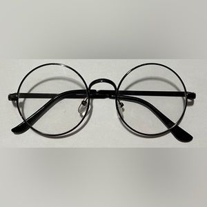 Black Round Glasses